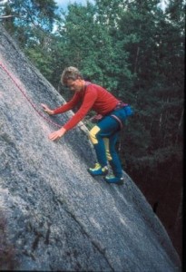 Kent Andersson på Svapron, Bispbergsklack, 1995, året före klätterförbudet. Foto: Per Calleberg